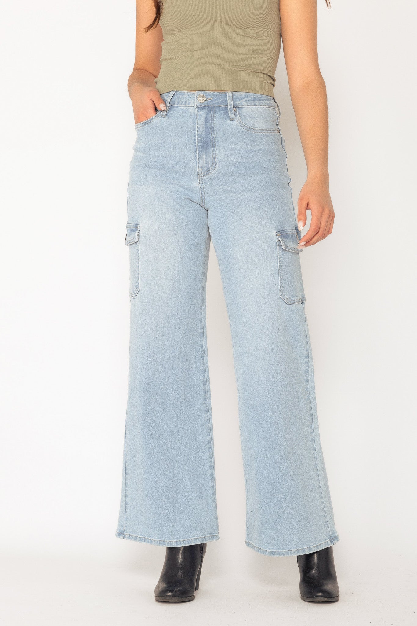 YMI Light Wash Skater Cargo Jean