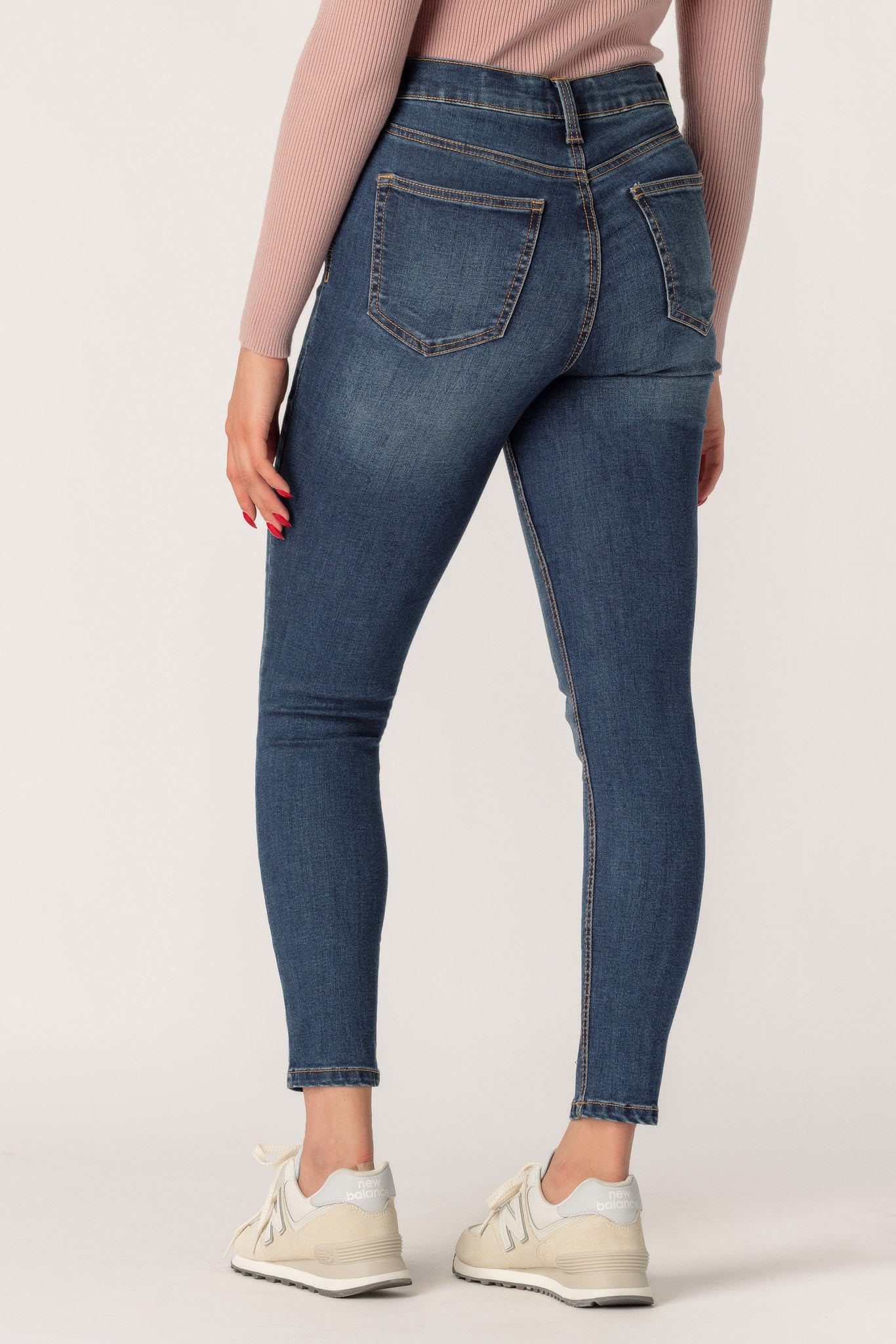 Celebrity Pink Deadline Wash High-Rise Skinny Jean