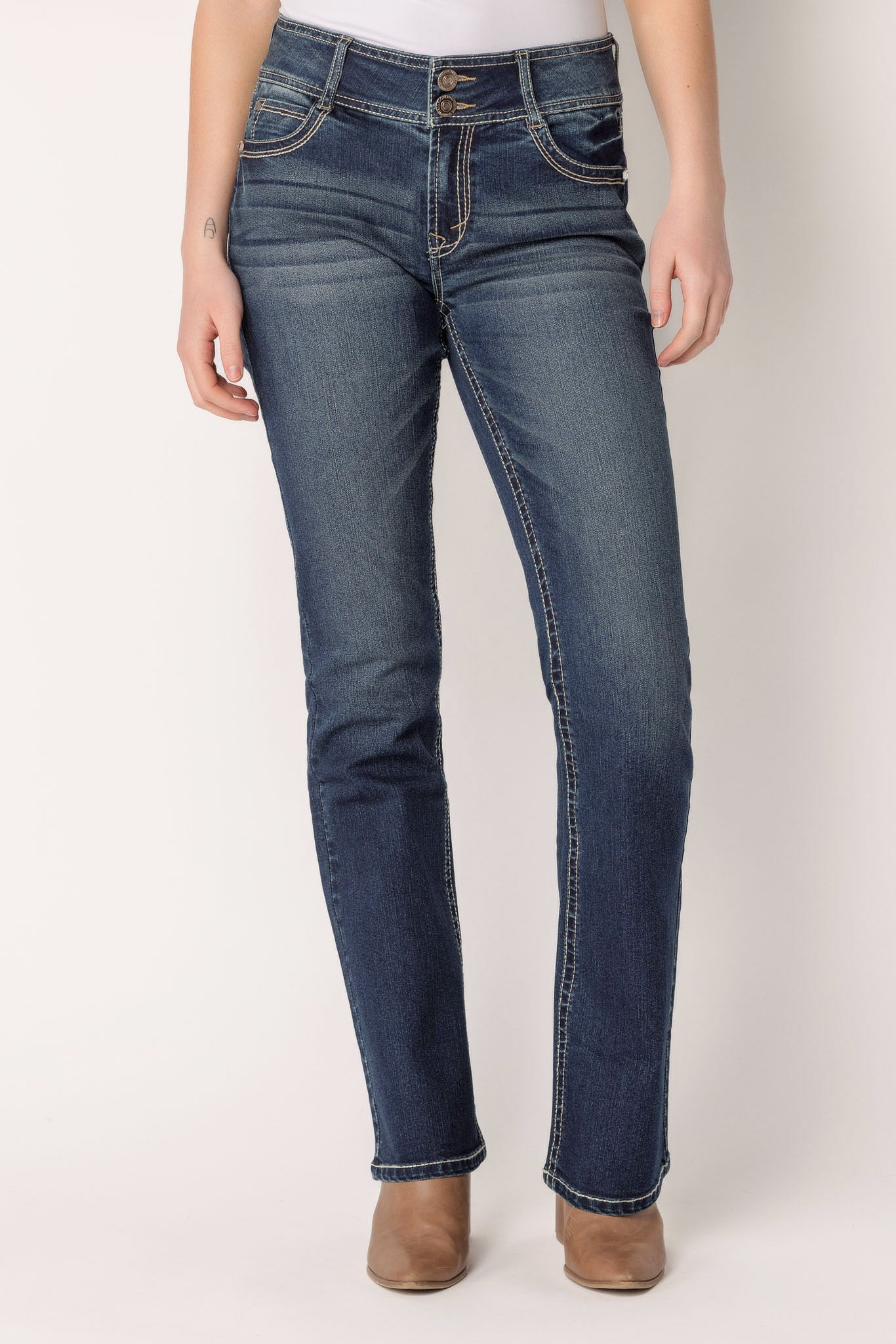 Wallflower Heidi Wash Luscious Curvy Bootcut Jean