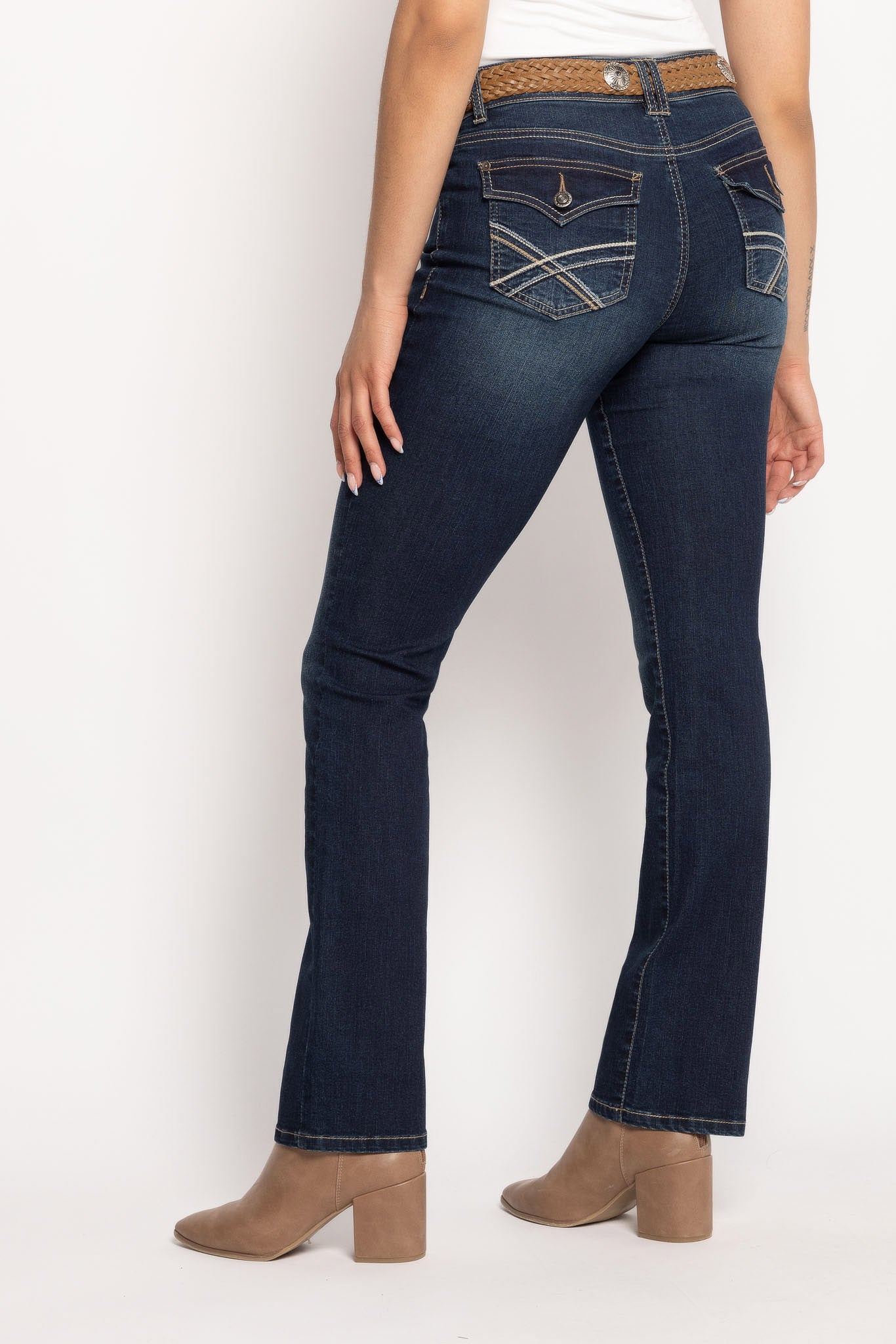 Wallflower Legendary Fit Bootcut Jeans in Vici Wash