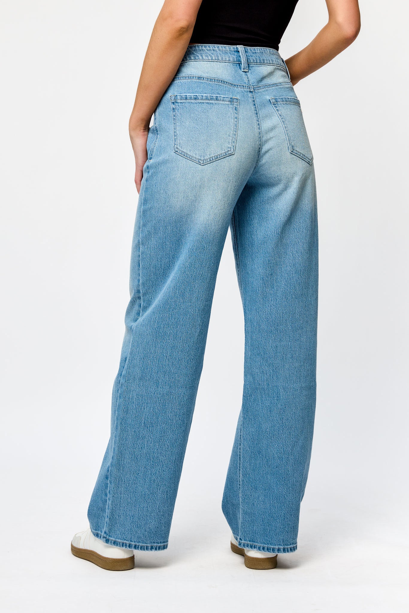 WallFlower Insta-Vintage Arabella Wash High-Rise Wide-Leg Jean