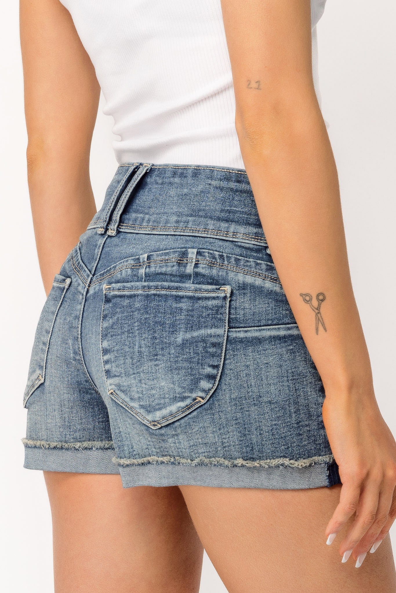 YMI Mid-Rise Short with Triple Button and Fray Cuff