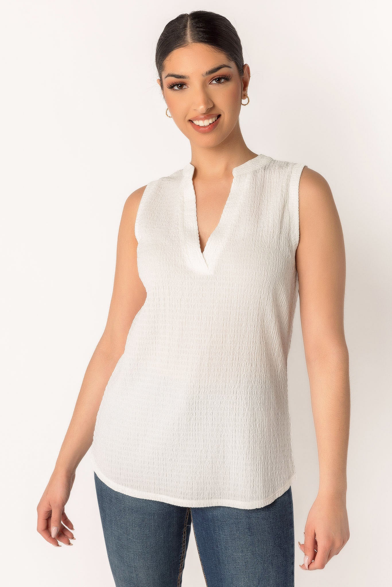 Textured Knit Sleeveless Blouse