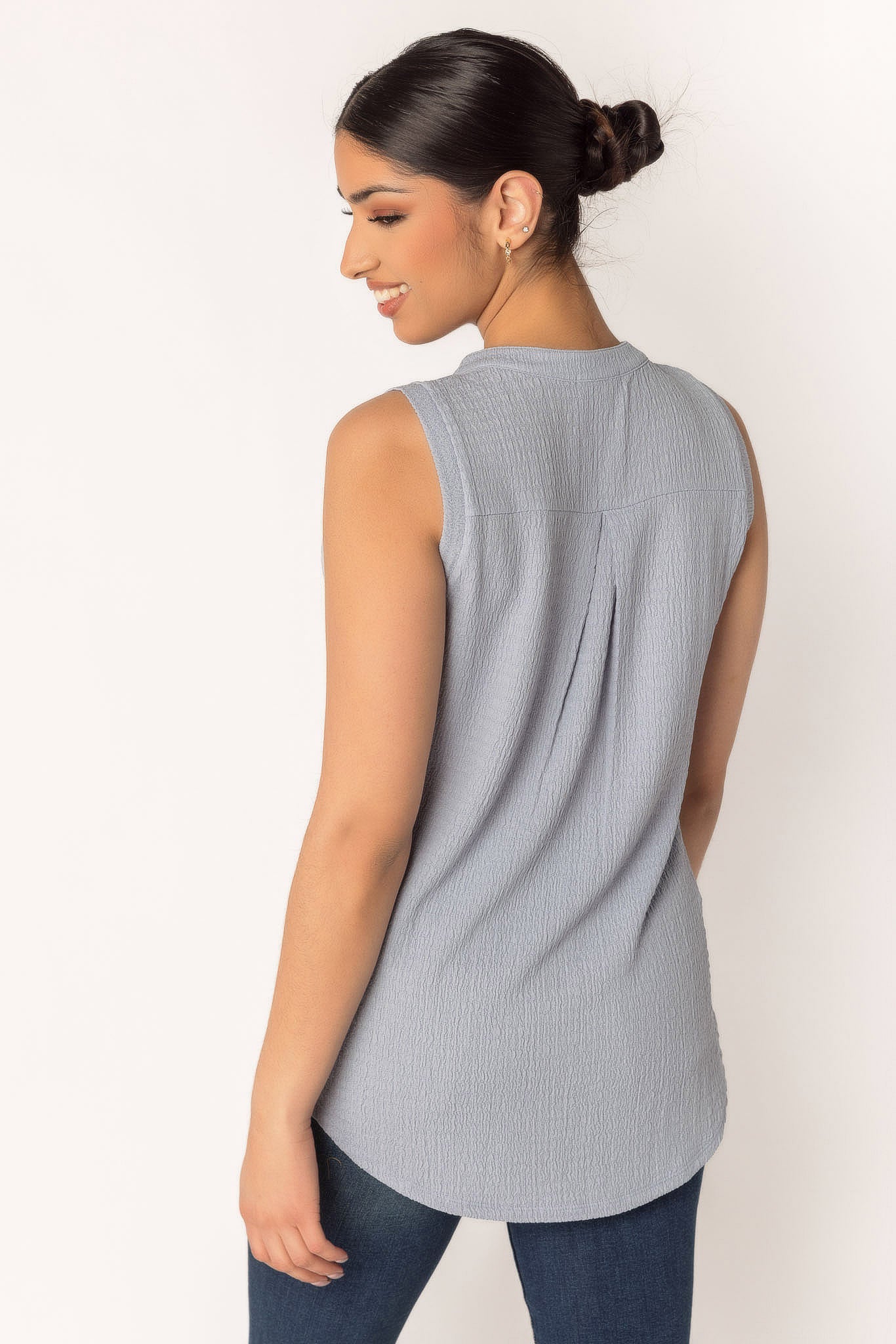 Textured Knit Sleeveless Blouse