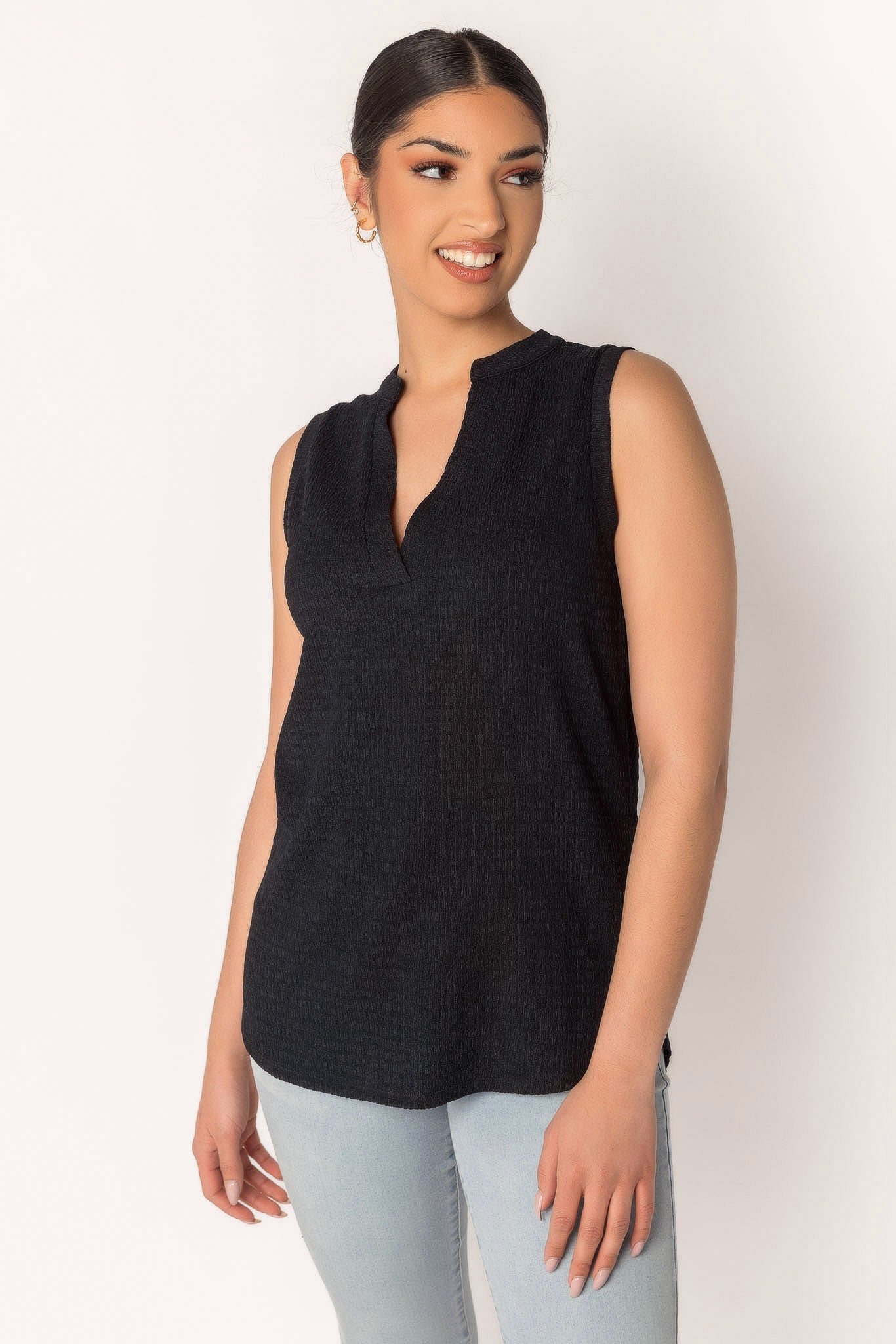 Textured Knit Sleeveless Blouse