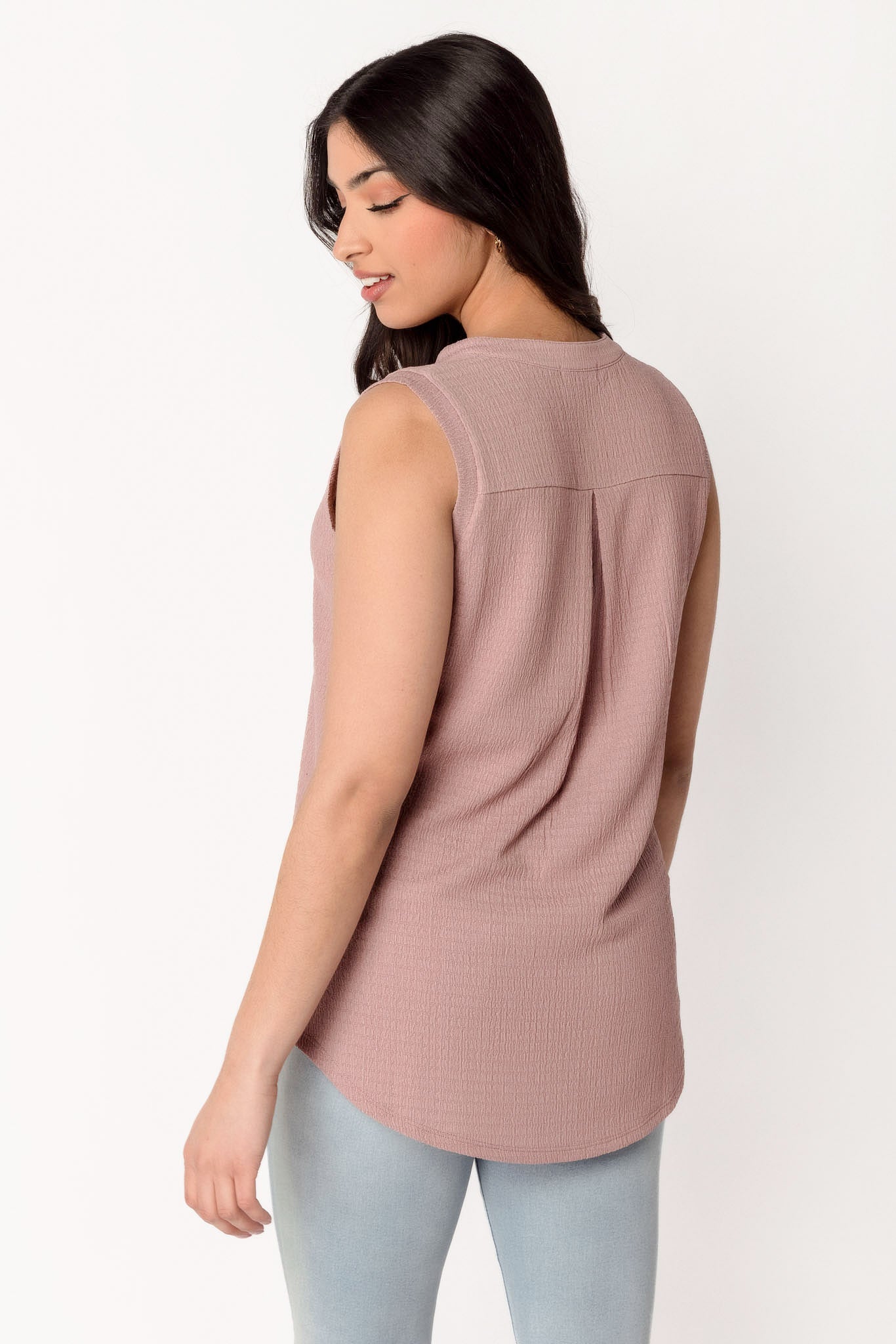Textured Knit Sleeveless Blouse