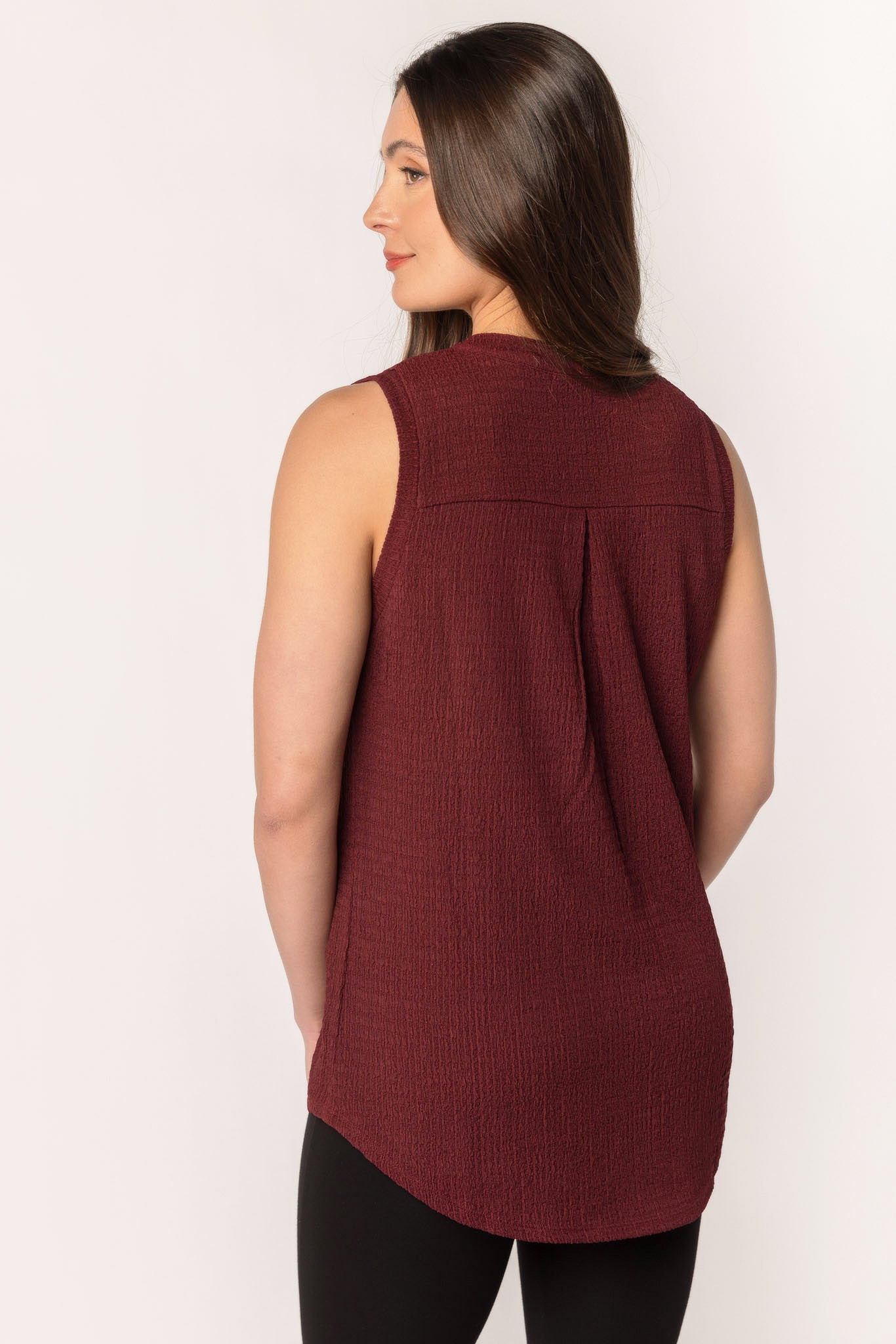 Textured Knit Sleeveless Blouse