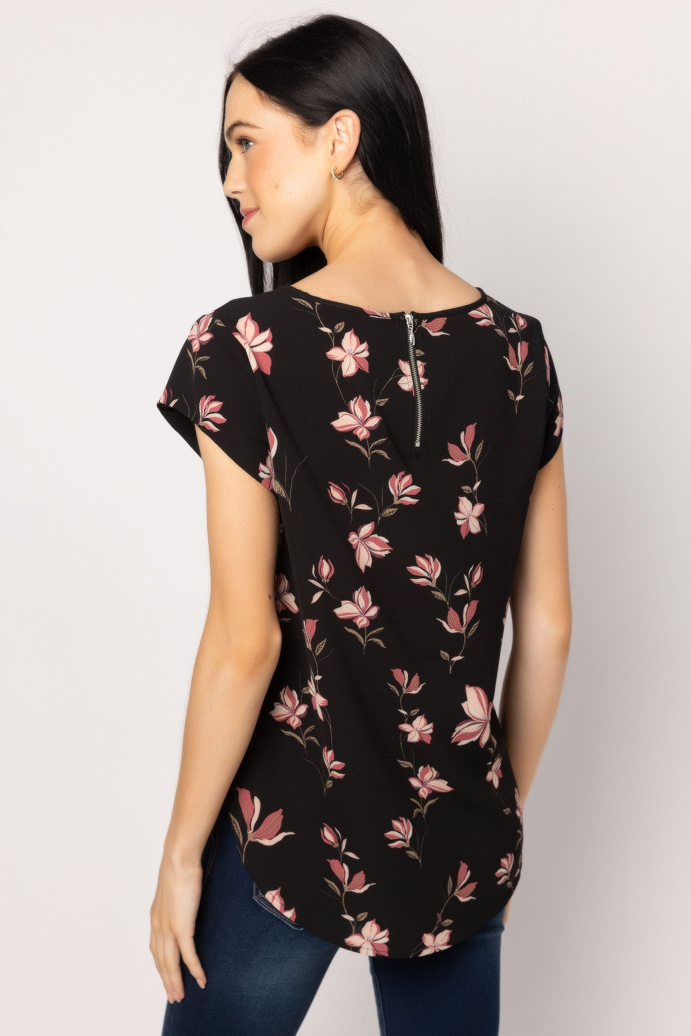 Only Floral Woven Tee with Back Zipper