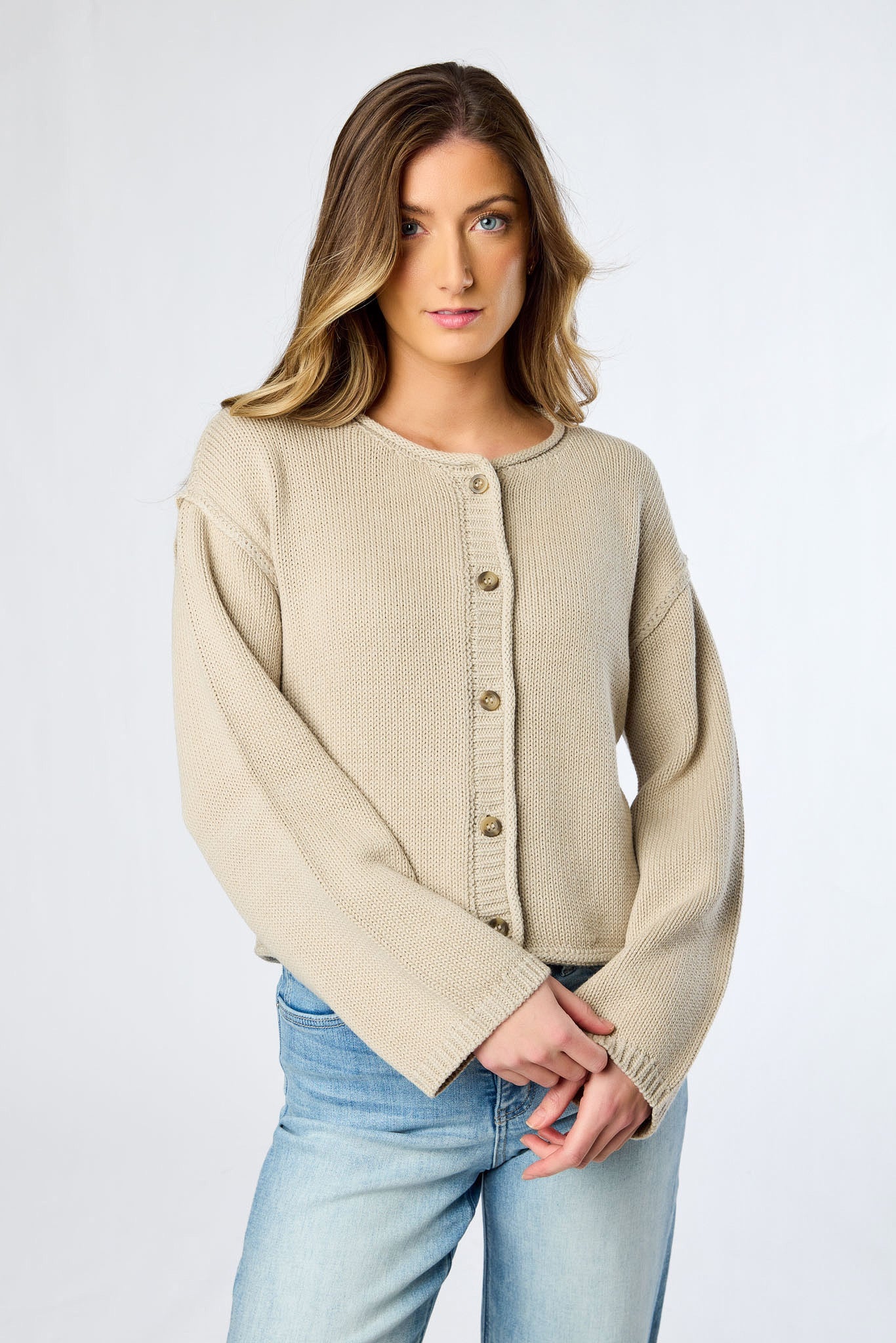 Roll-Edge Buttoned Long-Sleeve Cardigan