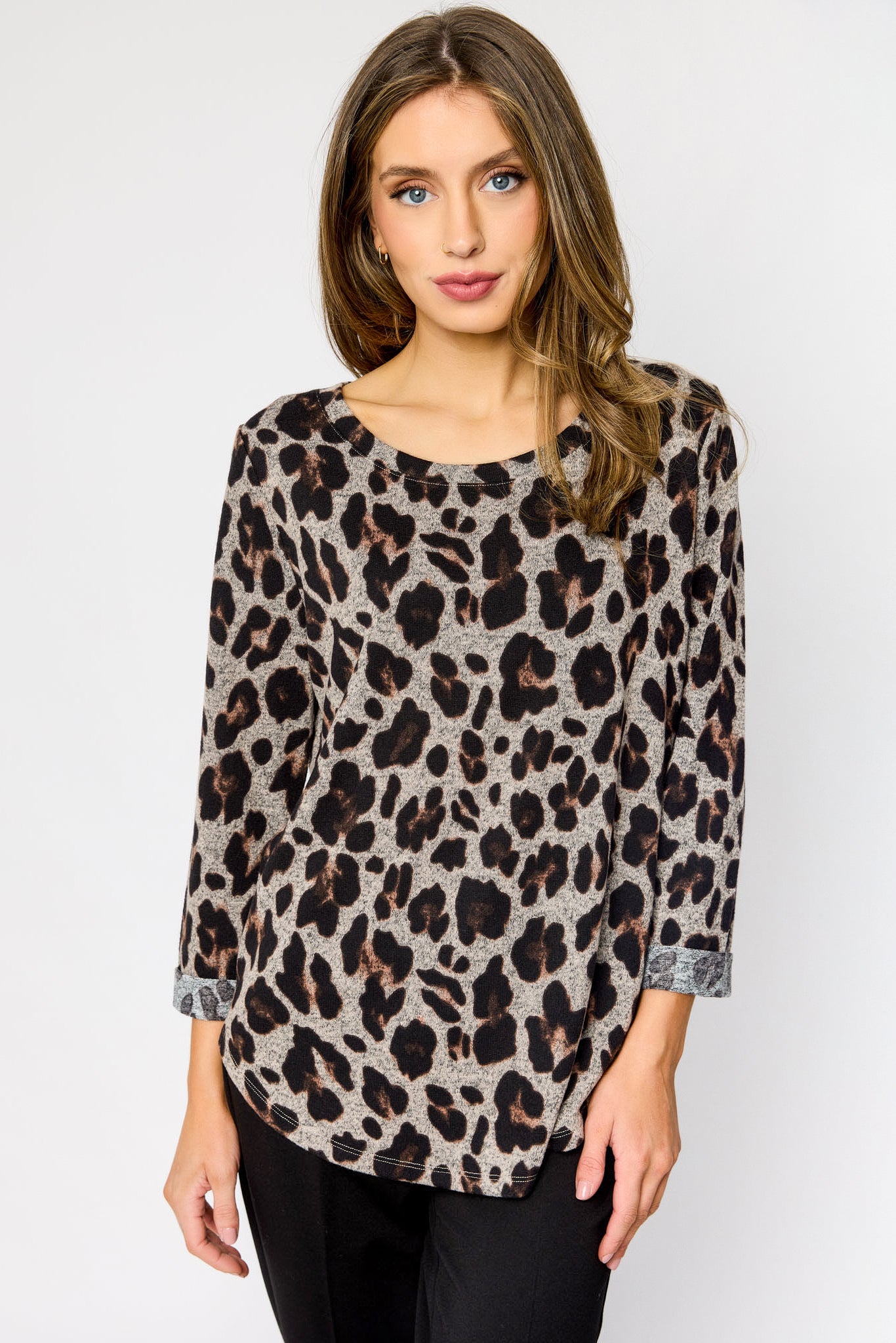 Animal Print Scoop-Neck 3/4-Sleeve Sweater with Shirttail Hem