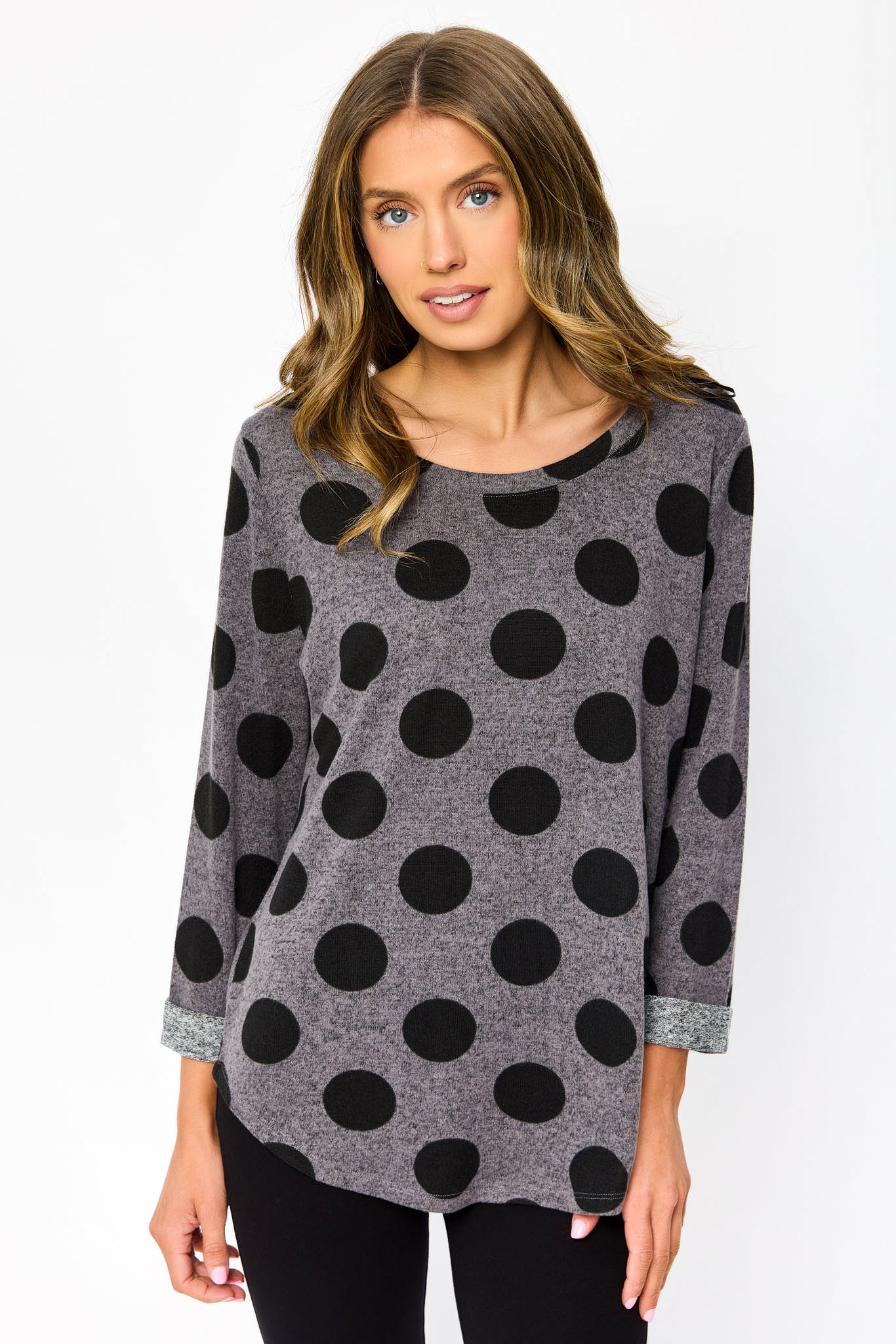 Polka Dot Scoop-Neck 3/4 Sleeve Sweater with Shirttail Hem
