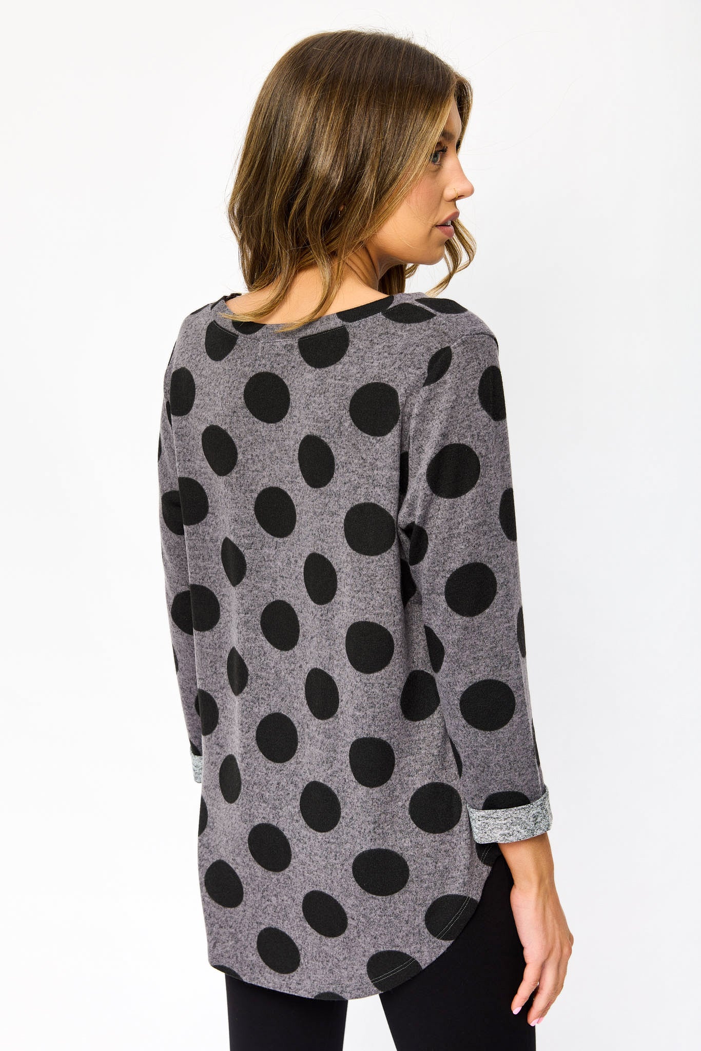 Polka Dot Scoop-Neck 3/4 Sleeve Sweater with Shirttail Hem