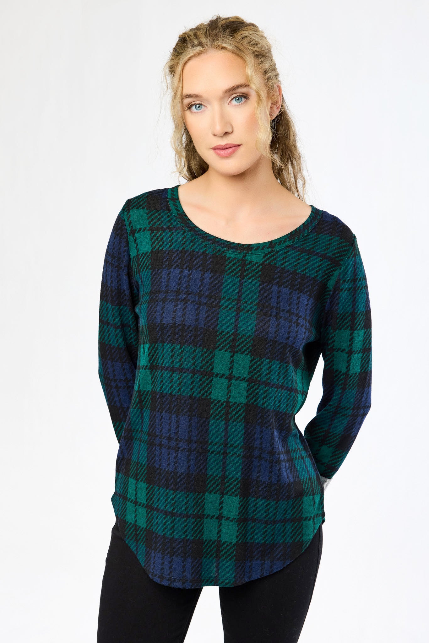 Green Combo Plaid Scoop-Neck 3/4 Sleeve Sweater with Shirttail Hem