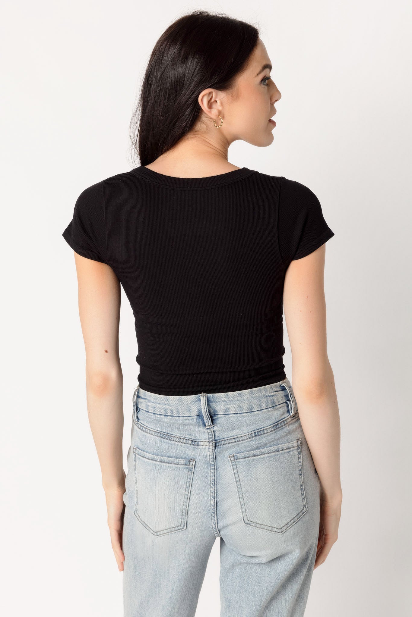 Wallflower Spencer Seamless V-Neck Crop Top
