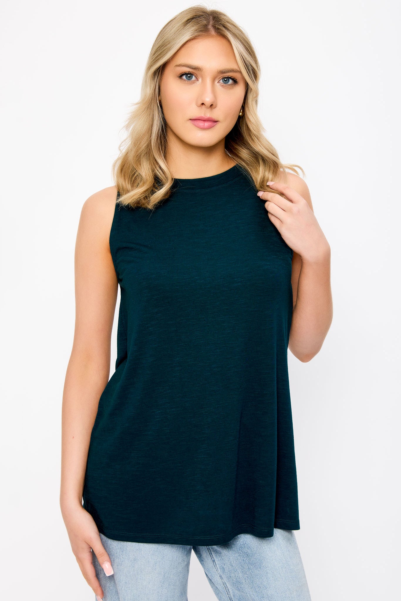 Plain Crew-Neck Tank Top