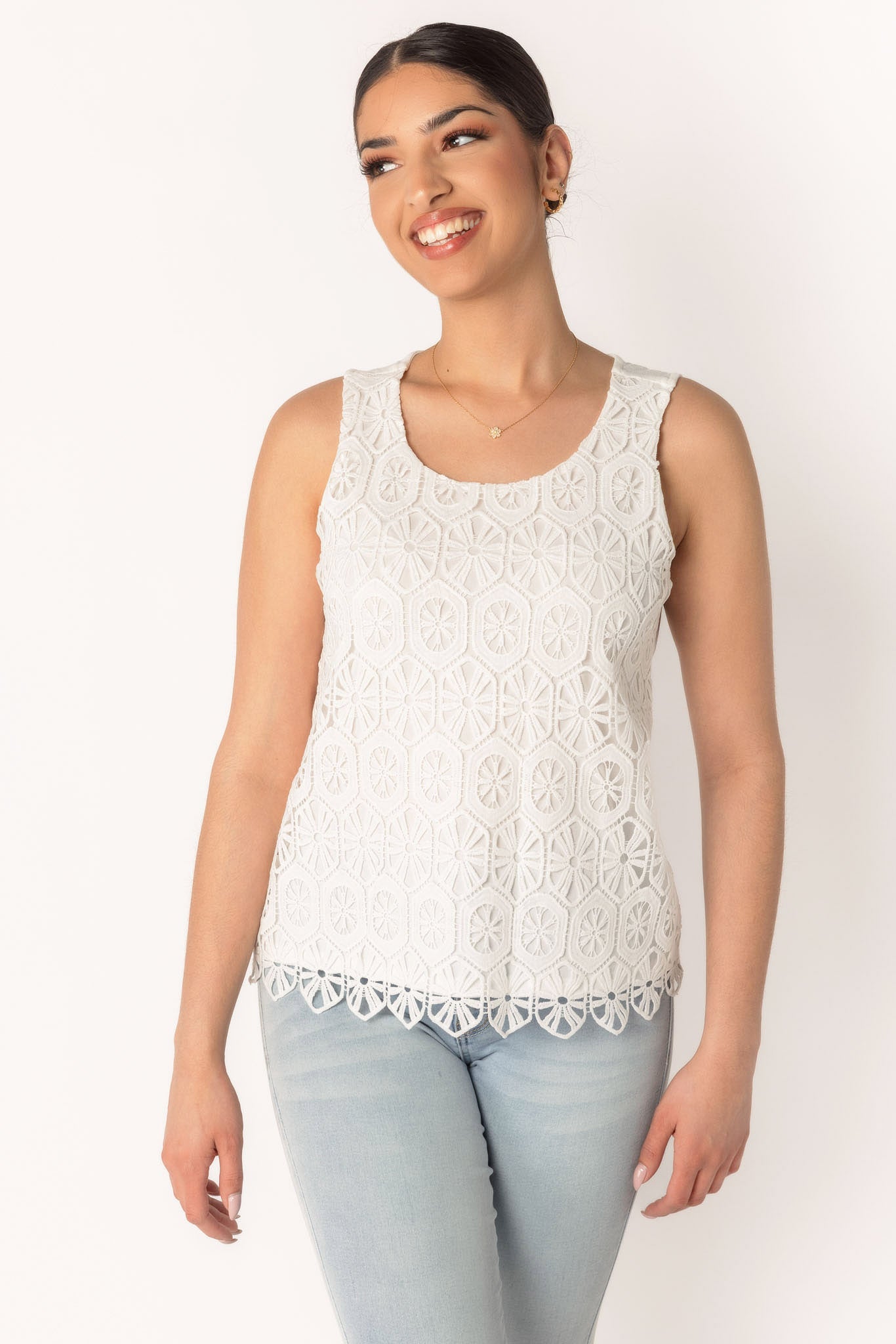 Crochet Lace Sleeveless Slub Top