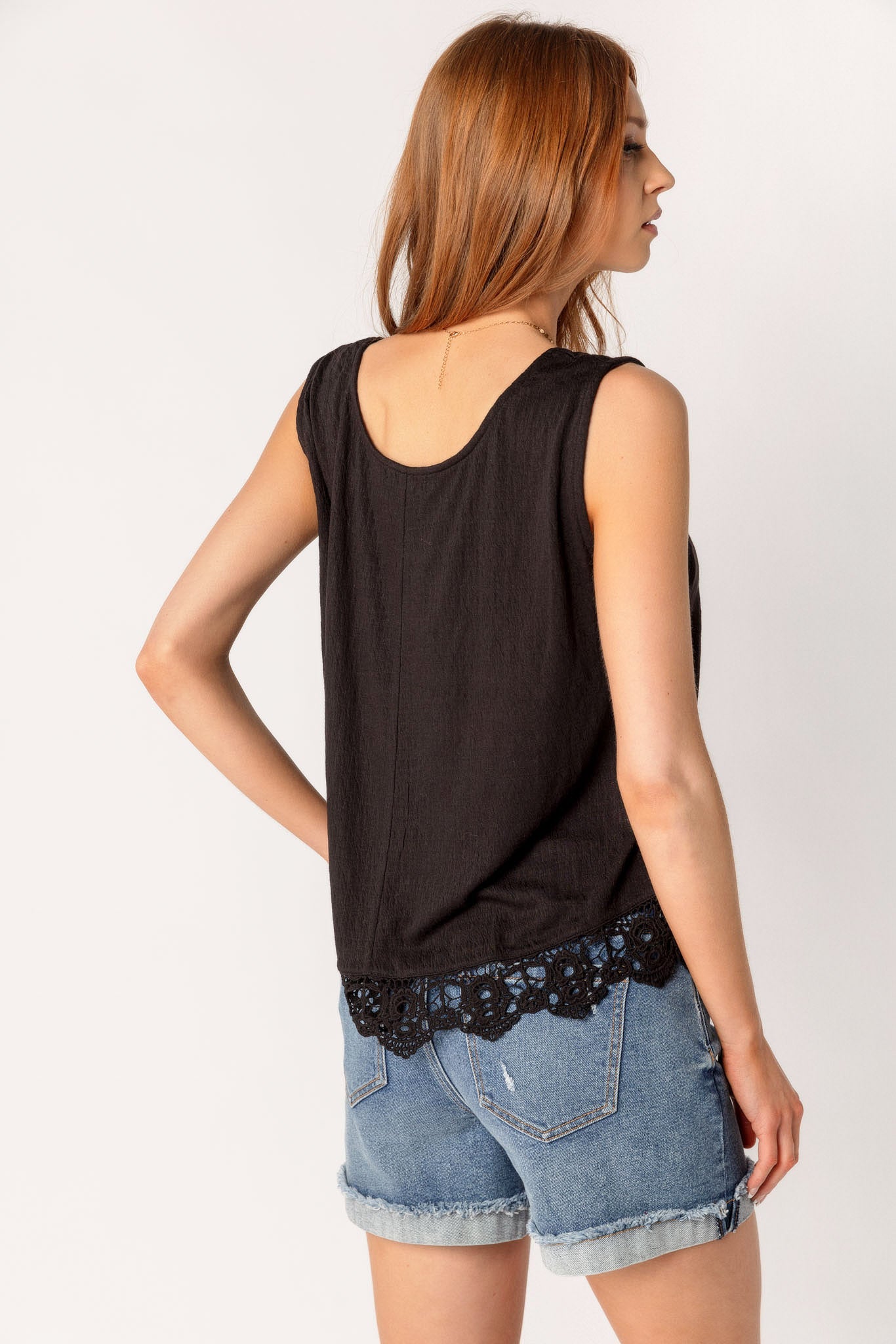 Lace Trim Scoop-Neck Tank