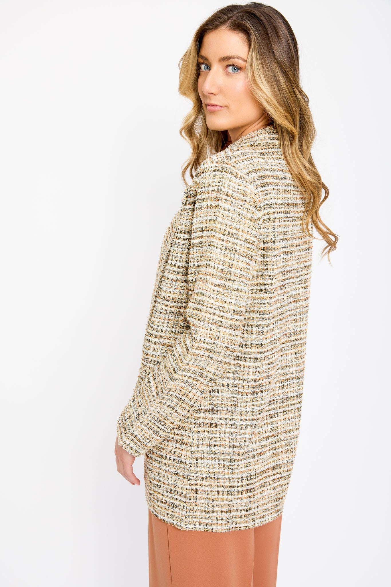 Flap Pockets Tweed Blazer in Camel