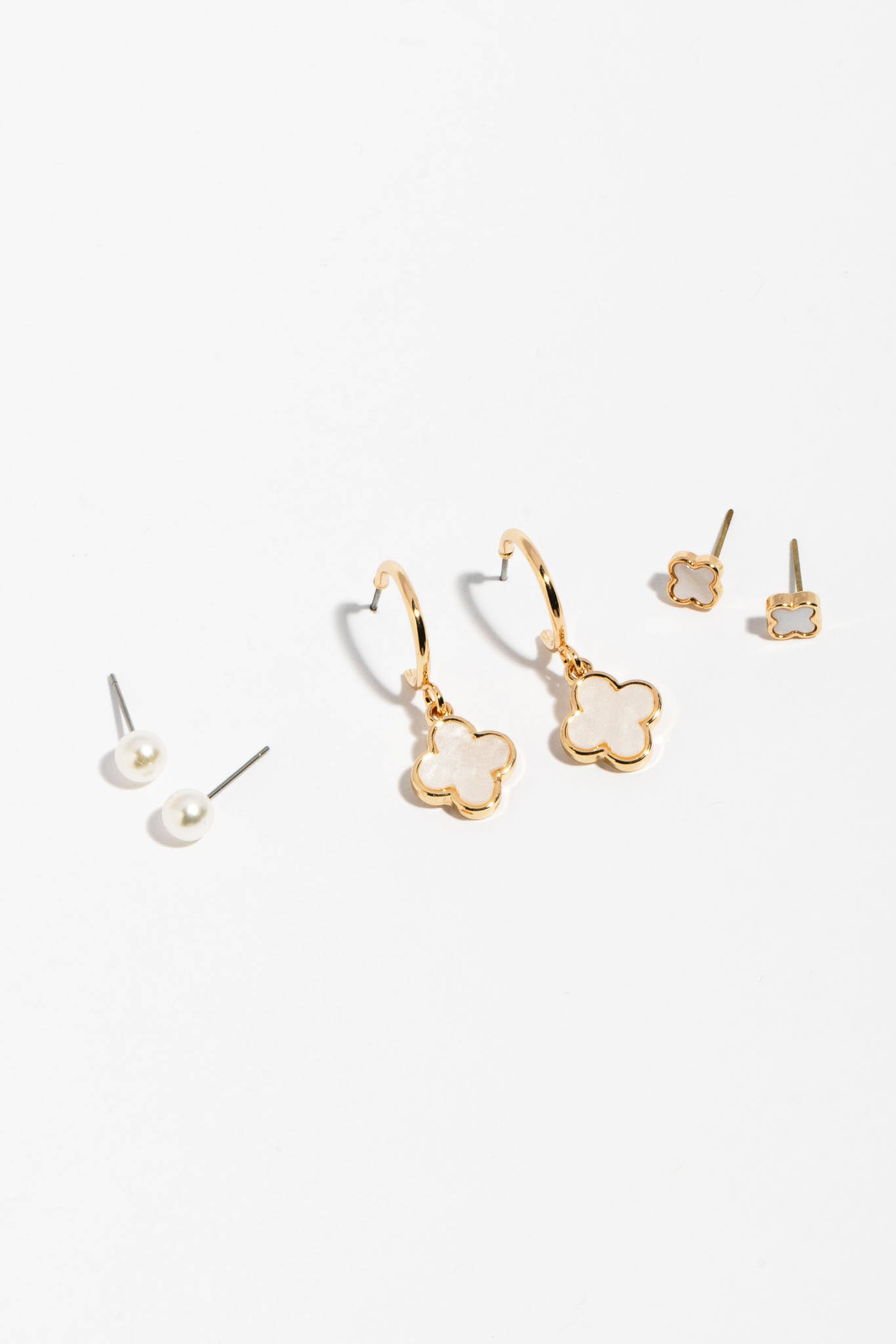 Clover and Pearl Earring Set