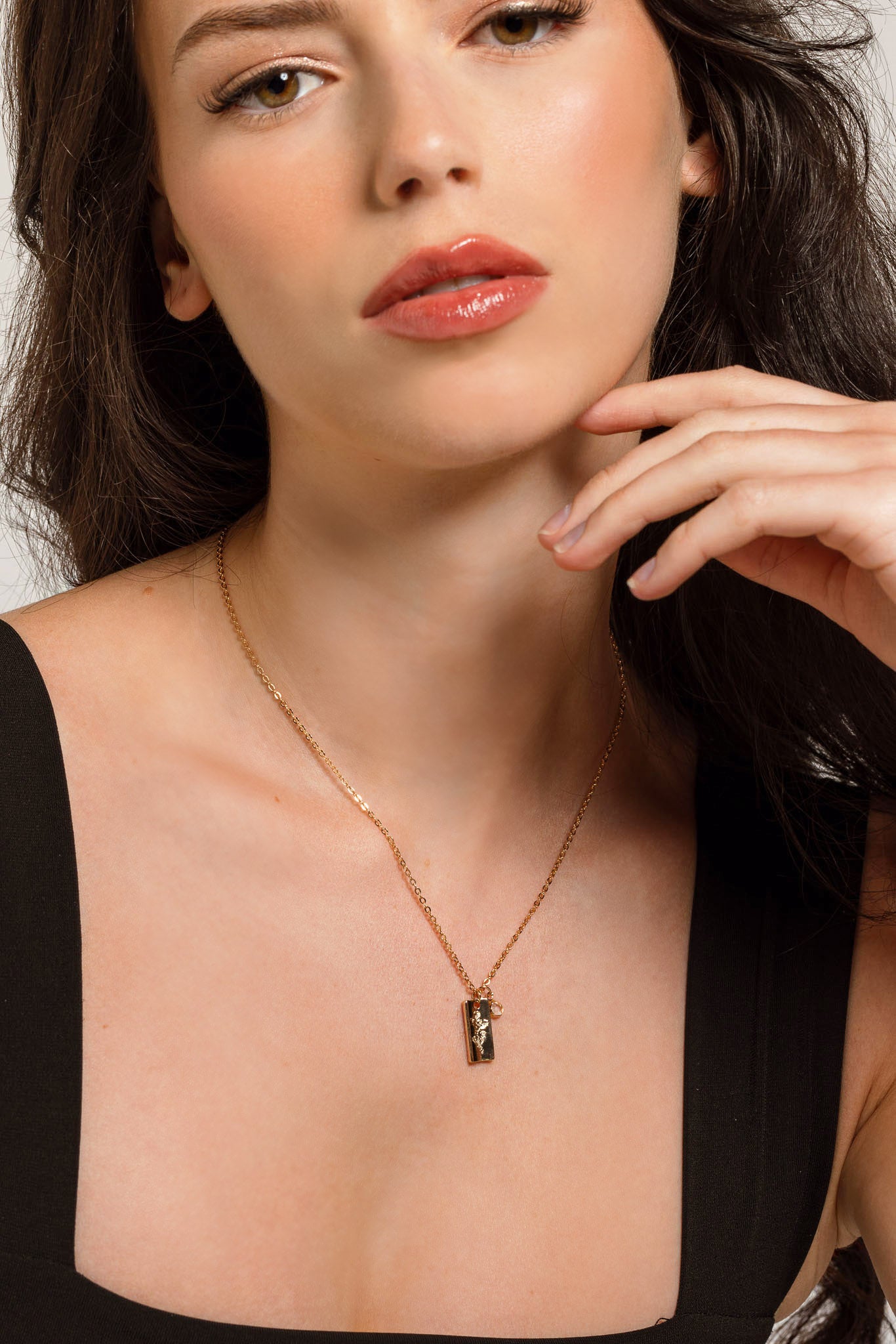 Flower Rectangle Pendant and Rhinestone Necklace