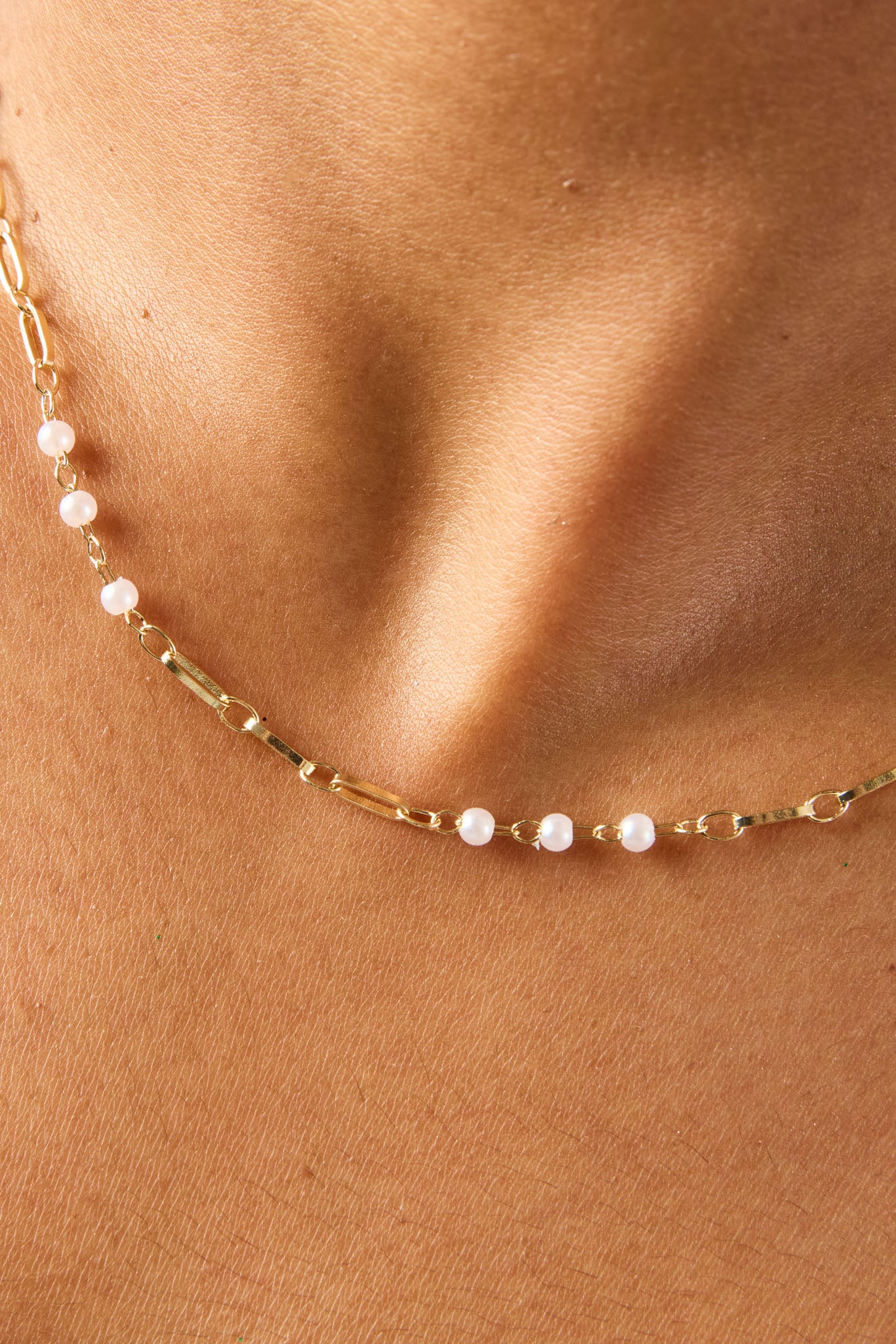 Pearl Paper Clip Chain Necklace