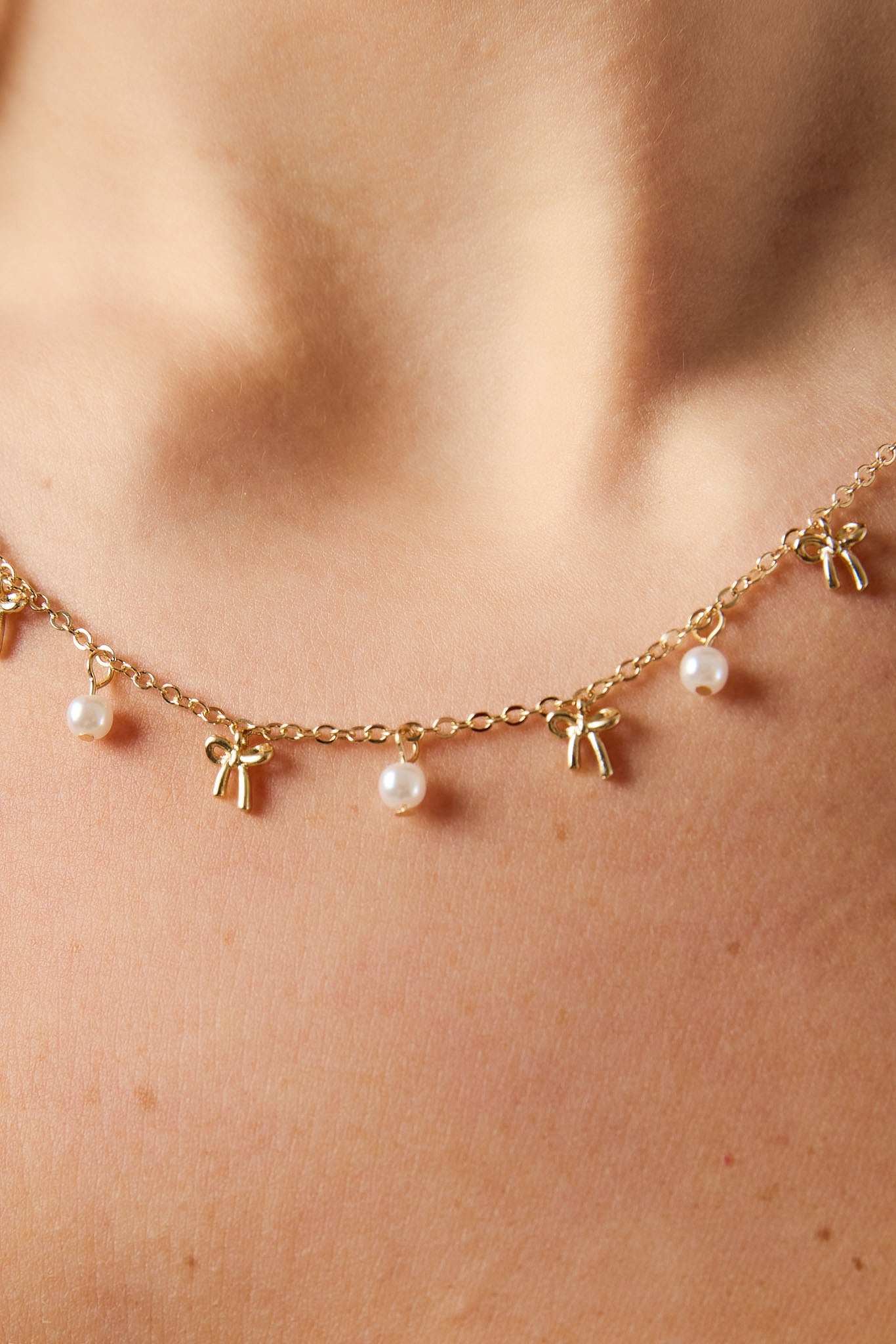 Pearl &amp; Bow Charm Delicate Necklace