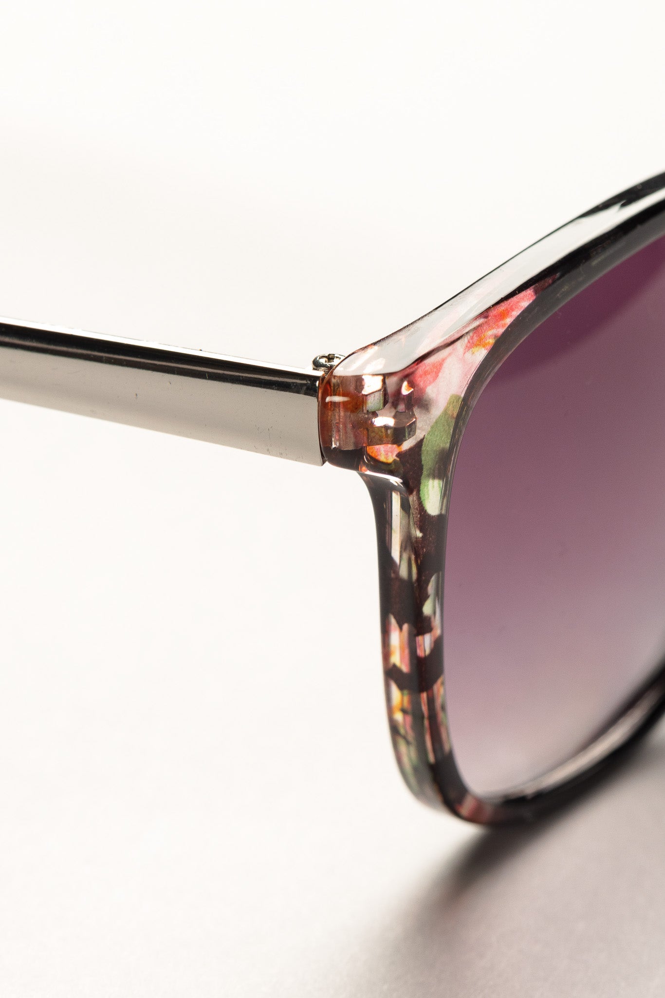 Plastic Pantos Sunglasses with Metal Arms